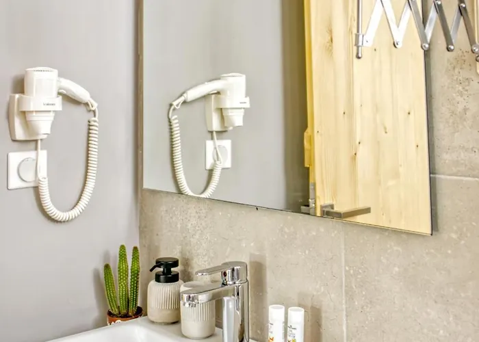 Kumquart Estate- Orange *