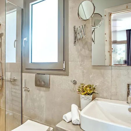 Lodge Kumquart Estate- Orange