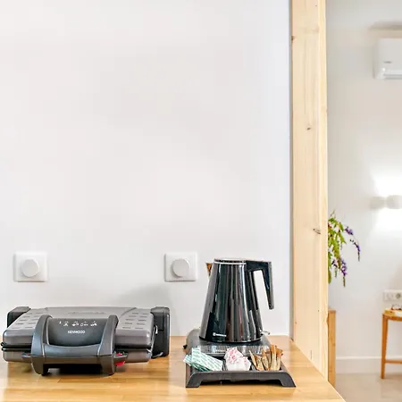 Kumquart Estate- Orange Jaktstuga *